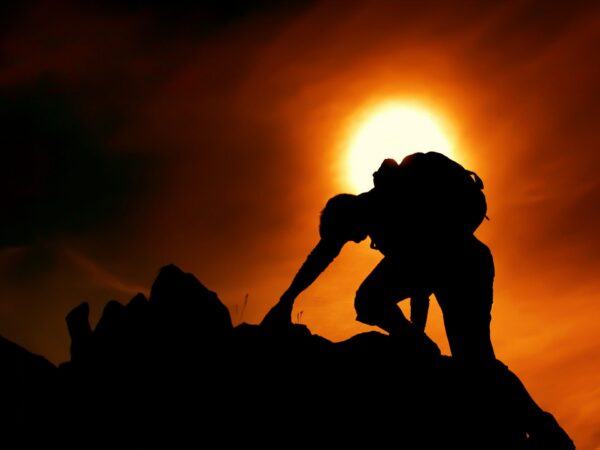 8 Best Ways to Build Resilience Through Hard Times